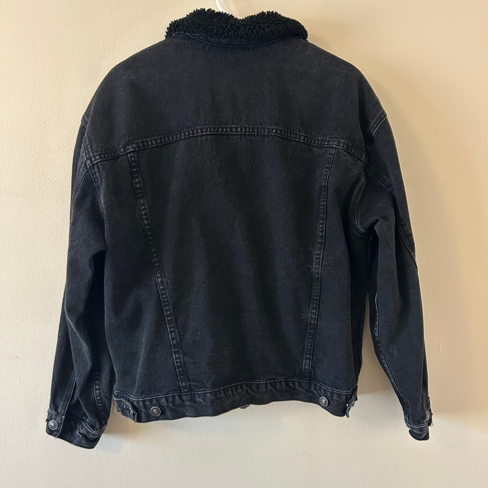 ASOS DENIM Black Washed Sherpa Lined Trucker Jacket‎ US 10 - Picture 11 of 14